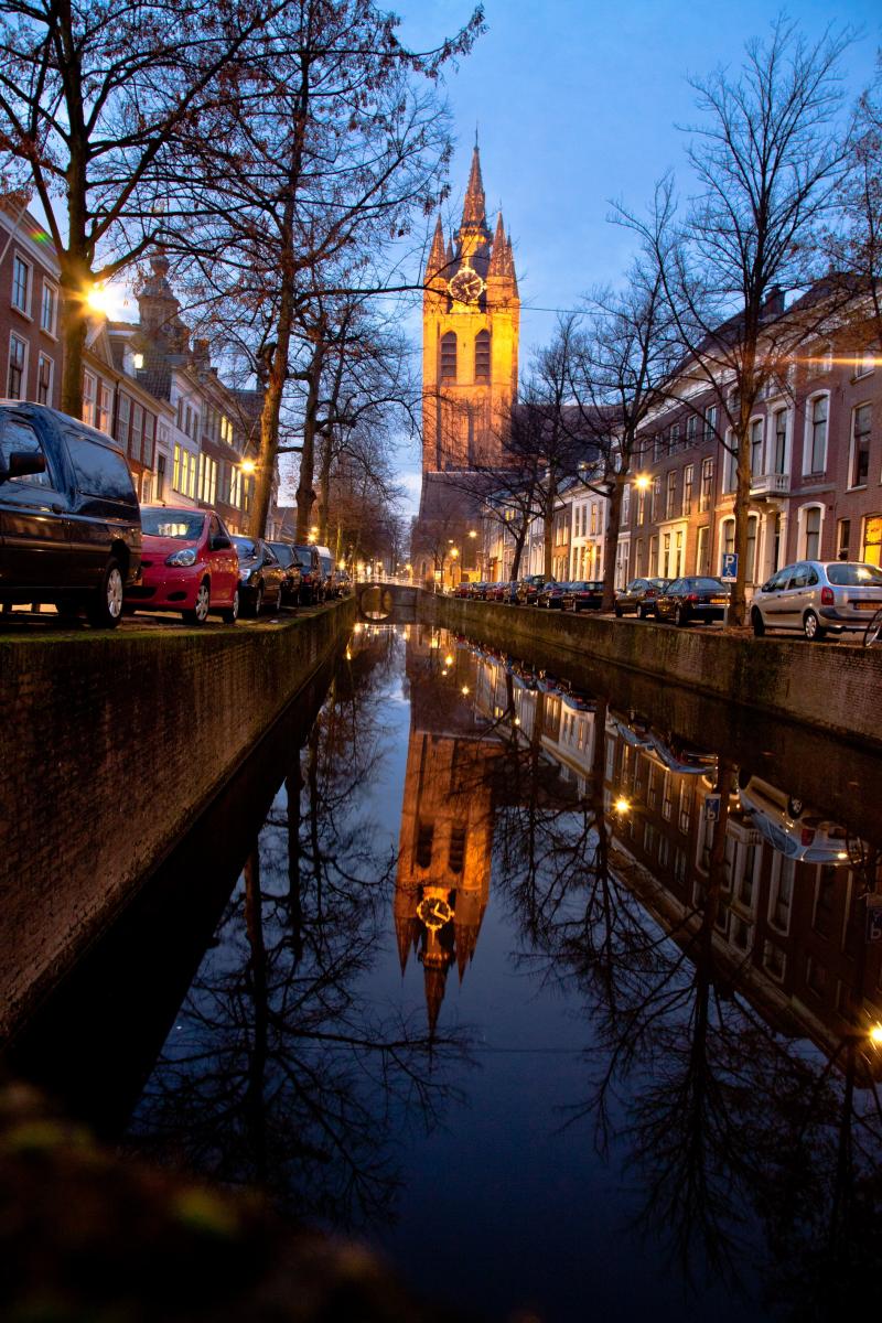 Delft by night