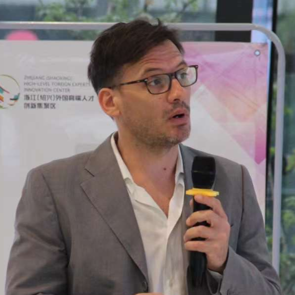 Huang Wei